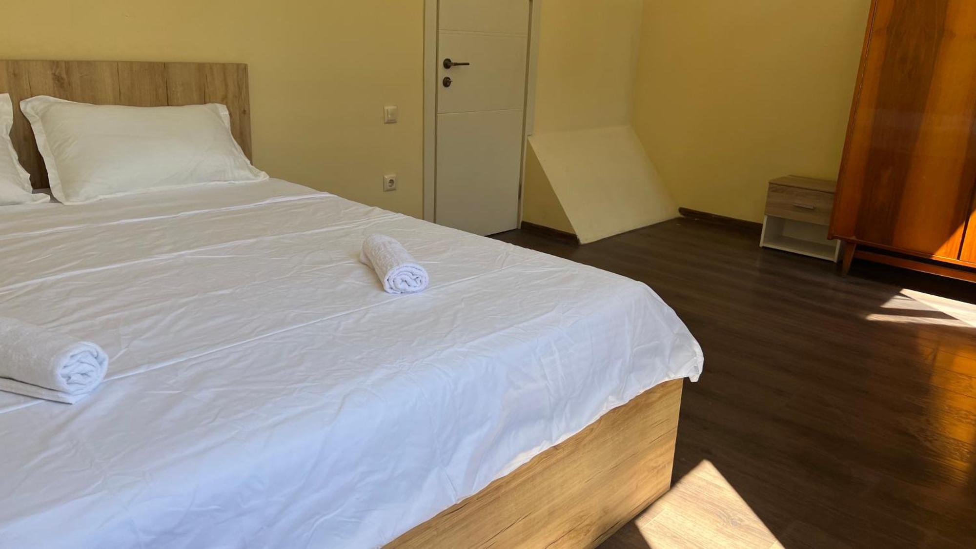 Garden House Tbilisi Otel Dış mekan fotoğraf